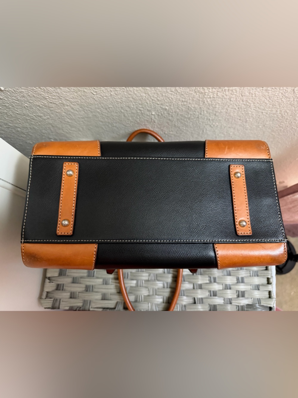 Dooney & Bourke Black Janine Leather Satchel Tan Trim Colorful Chevron Lining - Picture 7 of 16